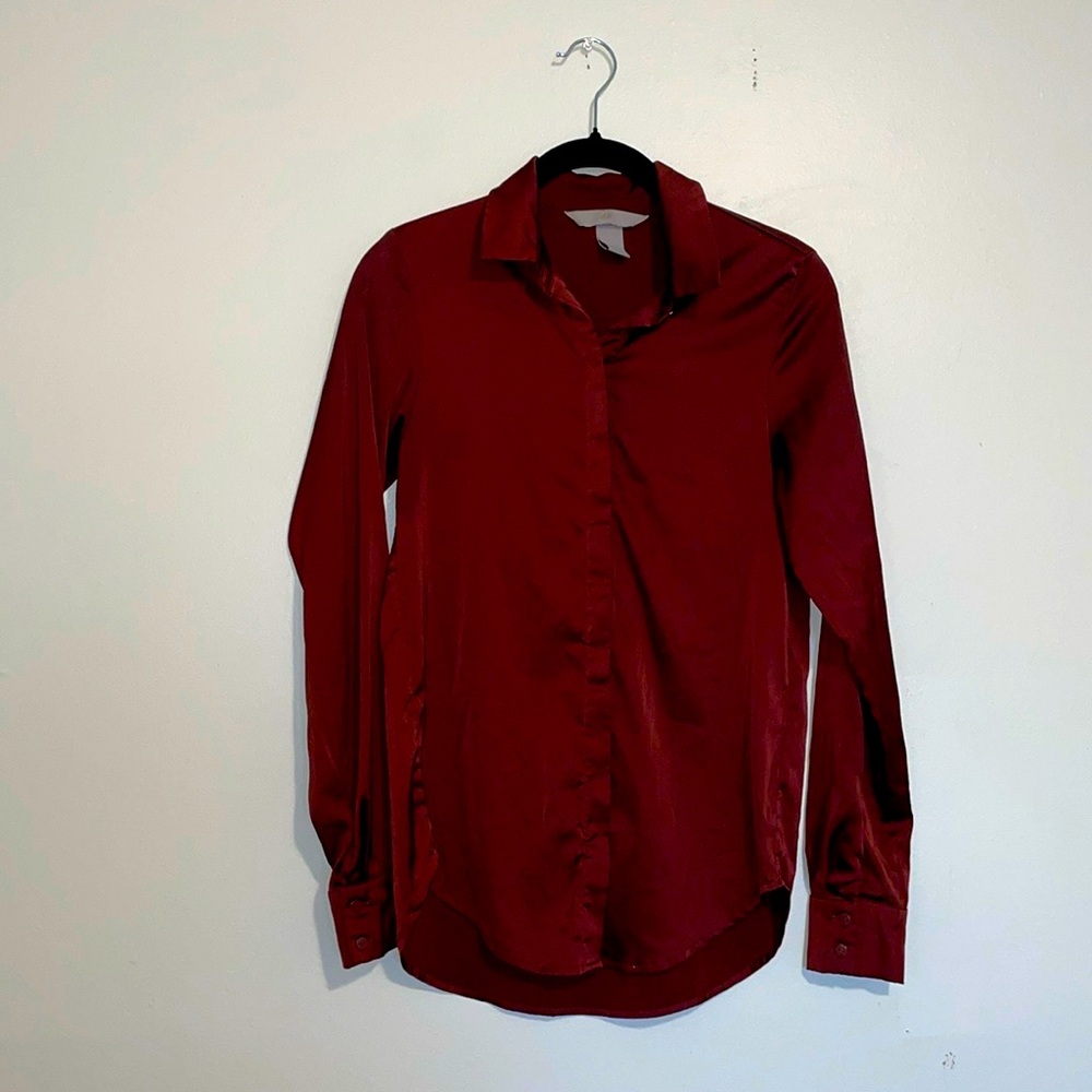 H&M | Rust Silky Button Down Collared Dress Shirt